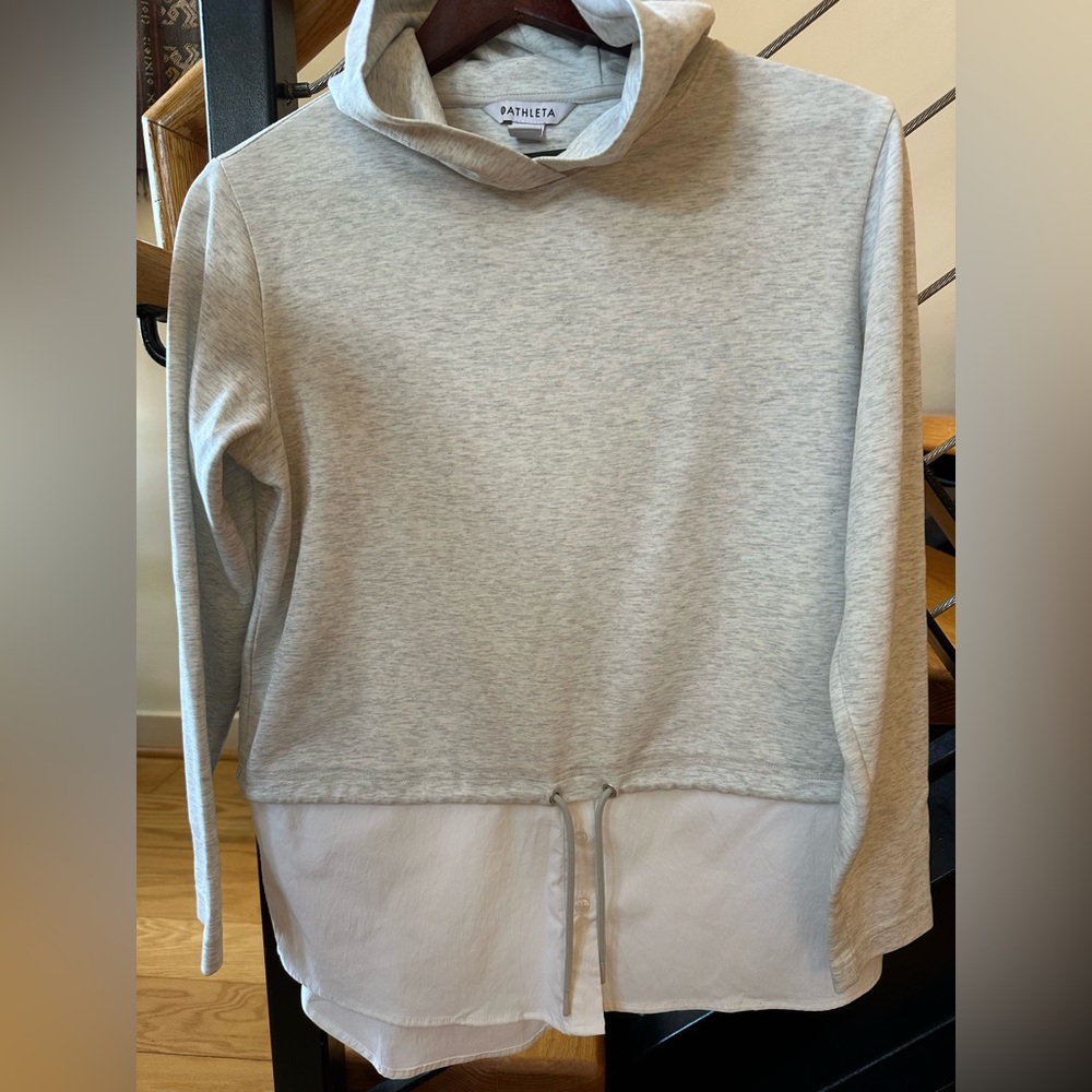 Athleta Gallery Hoodie Fog Grey Heather in Size Small